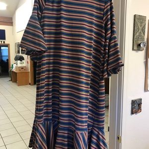 Lularoe Maurine